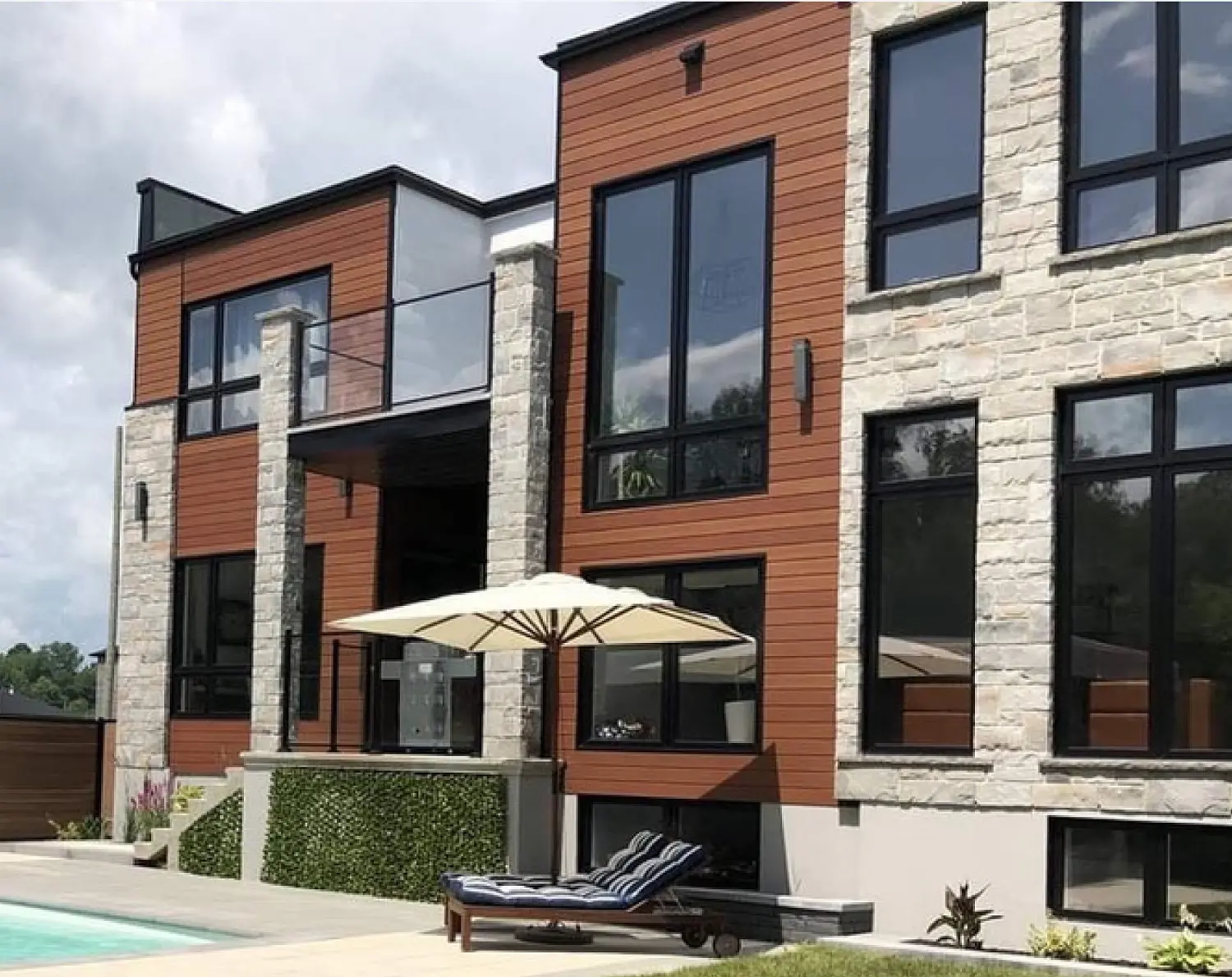 MODERN WOOD GRAIN STEEL Modern Wood Grain Steel